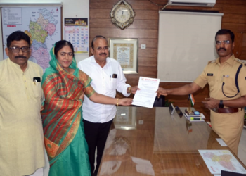 Threat to Mallikarjun Kharge काँग्रेस अध्यक्ष मल्लिकार्जुन खर्गे यांना धमकी, कर्नाटकच्या भाजप उमेदवारावर गुन्हा दाखल करण्याची मागणी