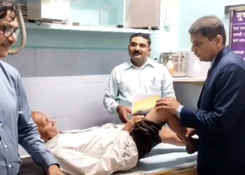 Dr. Parag Sancheti अस्थिरोग तज्ज्ञ डॉ. पराग संचेती यांनी घेतलेल्या हाडांच्या तपासणी शिबिराला उत्स्फूर्त प्रतिसाद