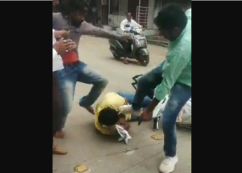 Journalist brutally beaten in Pachora पाचोर्‍यात पत्रकाराला बेदम मारहाण, आमदार देणार मुख्यमंत्र्यांना निवेदन