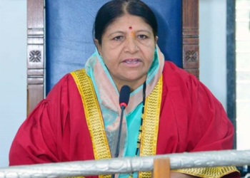 Dhule Mahanagarpalika News स्वयंभू कंपनीवर दंडात्मक कारवाईचे महापौरांचे आदेश