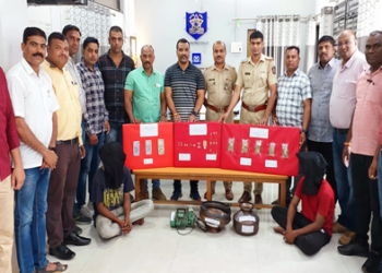 Dhule Crime धुळे शहरात घरफोड्या करणाऱ्या दोन चोरांना पकडण्यात पोलिसांना यश