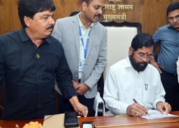 MLA Farukh Shah अवाजवी घरपट्टी रद्द करण्याची आमदार फारुख शाह यांची मुख्यमंत्र्यांकडे मागणी