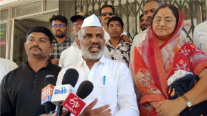 आनंदसिंग ठोके, अपक्ष उमेदवार