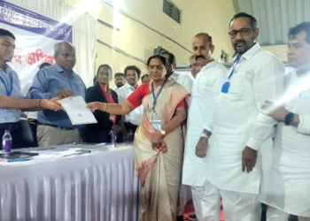 Dhule Loksabha Election Result धुळे लोकसभा मतदारसंघात  काँग्रेसच्या डॉ. शोभा बच्छाव विजयी