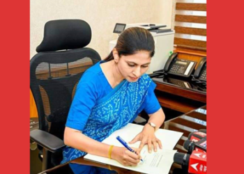 Raksha Khadse रक्षा खडसे यांनी स्वीकारला मंत्रीपदाचा कार्यभार