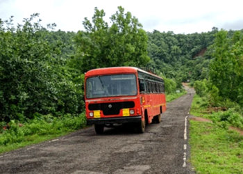 MSRTC News एसटी कर्मचाऱ्यांच्या मुळ वेतनामध्ये ६५०० रुपयांची वाढ