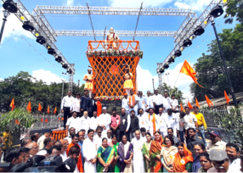 Dhule News छत्रपती संभाजी राजे स्मारकासह उद्यानाचे शानदार लोकार्पण