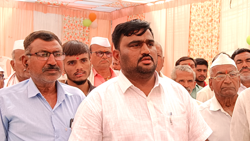 Fake Voting बाभळे गावात बोगस मतदान झाल्याचा आरोप