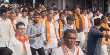 शिरपूर नगरपरिषद निवडणुकीसाठी भाजपतर्फे शक्तीप्रदर्शन करीत दोन उमेदवारांचे अर्ज दाखल