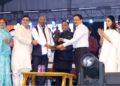 ओमप्रकाश अग्रवाल म्हणजे विविध क्षेत्रांतील यशस्वी भीष्म पितामह : महसूलमंत्री बावनकुळे